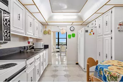 2017 S Ocean Dr, Unit #710, Hallandale Beach, FL 33009 - Photo 21