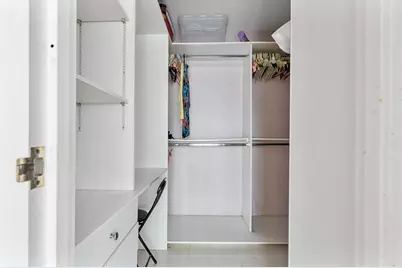 2017 S Ocean Dr, Unit #710, Hallandale Beach, FL 33009 - Photo 31