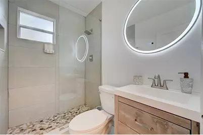 1944 NE 5th St, Deerfield Beach, FL 33441 - Photo 11