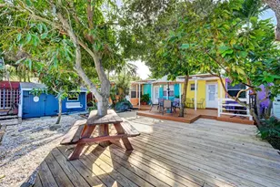 1944 NE 5th St, Deerfield Beach, FL 33441 - Photo 33