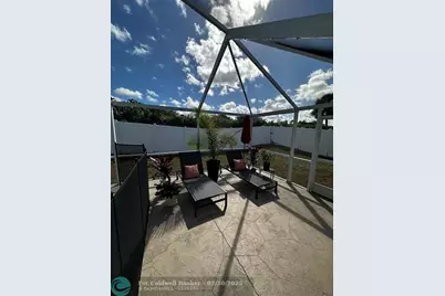 6860  Calle Del Paz, Boca Raton, FL 33433 - Photo 9