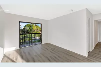 5334  Fountains Dr, Unit #221, Lake Worth, FL 33467 - Photo 23