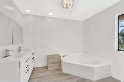 5334  Fountains Dr, Unit #221, Lake Worth, FL 33467 - Photo 15