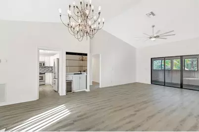 5334  Fountains Dr, Unit #221, Lake Worth, FL 33467 - Photo 9