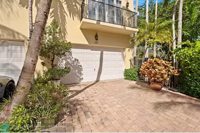 1127 NE 18th Ave, Unit #1127, Fort Lauderdale, FL 33304 - Photo 3