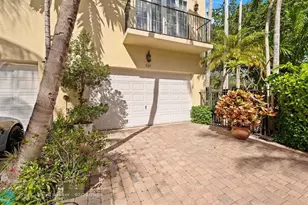 1127 NE 18th Ave, Fort Lauderdale, FL 33304 - Photo 3