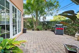 1127 NE 18th Ave, Fort Lauderdale, FL 33304 - Photo 27