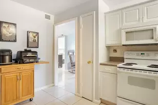 4750 NW 22nd Ct, Lauderhill, FL 33313 - Photo 11