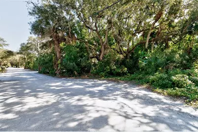 1485  Pelican Ln, Vero Beach, FL 32963 - Photo 19