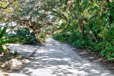 1485  Pelican Ln, Vero Beach, FL 32963 - Photo 17