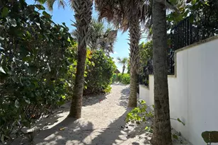 1485 Pelican Ln, Vero Beach, FL 32963 - Photo 5