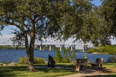 1485  Pelican Ln, Vero Beach, FL 32963 - Photo 35