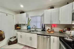 4141 NW 26th St, Lauderhill, FL 33313 - Photo 5