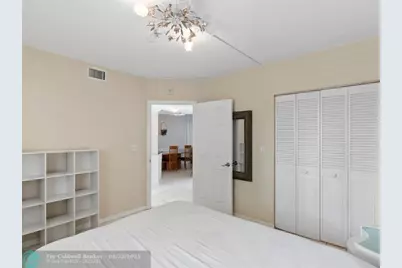 18260 N Bay Rd, Unit #304, Sunny Isles Beach, FL 33160 - Photo 21