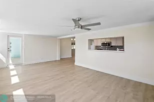 1104 SE 7th St, Deerfield Beach, FL 33441 - Photo 15