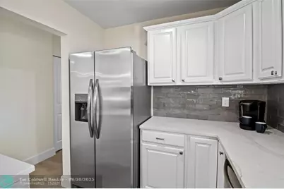 1104 SE 7th Street, Deerfield Beach, FL 33441 - Photo 13