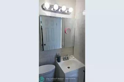 2213  Lincoln St, Unit #2, Hollywood, FL 33020 - Photo 5