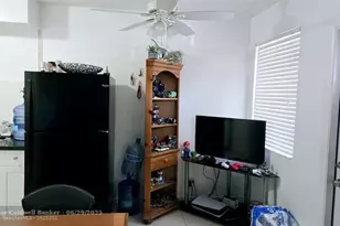 2213 Lincoln St, Hollywood, FL 33020 - Photo 13