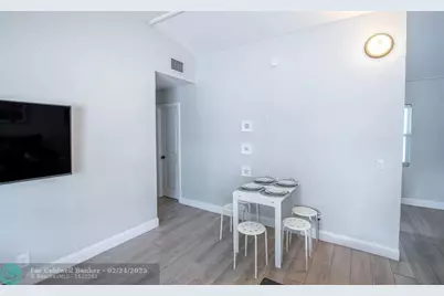 24 SW 4th Ave, Delray Beach, FL 33444 - Photo 7