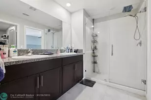 16621 Sunburst Lake St, Wimauma, FL 33598 - Photo 27