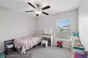 16621 Sunburst Lake St, Wimauma, FL 33598 - Photo 15