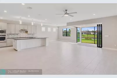 4088  Basket Oak Cir, Vero Beach, FL 32967 - Photo 13