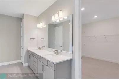 4088  Basket Oak Cir, Vero Beach, FL 32967 - Photo 23