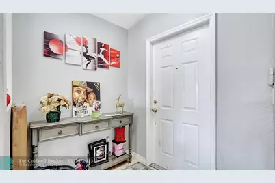 4558 SW 125th Ln, Miramar, FL 33027 - Photo 5