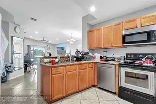 4558 SW 125th Ln, Miramar, FL 33027 - Photo 15