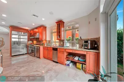 903 NE 17th Way, Unit #104, Fort Lauderdale, FL 33304 - Photo 13
