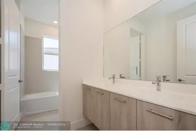 12290 SW 44th Ct, Davie, FL 33330 - Photo 43