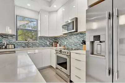 93 S Cortez Drive Circle R, Unit #93, Margate, FL 33068 - Photo 3