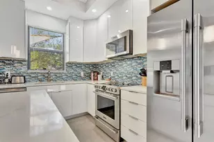 93 S Cortez Dr Circle R Unit, Margate, FL 33068 - Photo 3