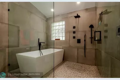 1508 SW 149th Ave, Pembroke Pines, FL 33027 - Photo 15