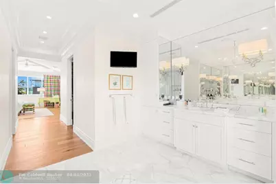 2870 NE 24th Pl, Fort Lauderdale, FL 33305 - Photo 37