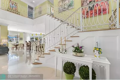 2870 NE 24th Pl, Fort Lauderdale, FL 33305 - Photo 9