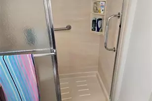 2150 Cambridge G, Deerfield Beach, FL 33442 - Photo 9