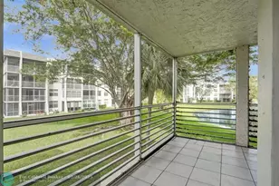 9340 Lagoon Pl, Davie, FL 33324 - Photo 23