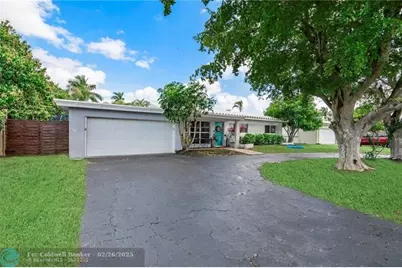 1949  Windward Dr, Pompano Beach, FL 33062 - Photo 17