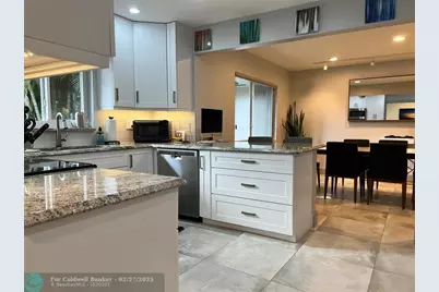 4021 N Cypress Dr, Pompano Beach, FL 33069 - Photo 9