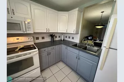 5750 NW 64th Ave, Unit #208, Tamarac, FL 33319 - Photo 1