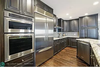 2743 NE 28th Ct, Unit #3, Lighthouse Point, FL 33064 - Photo 13