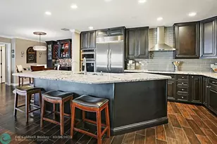 2743 NE 28th Ct, Lighthouse Point, FL 33064 - Photo 15