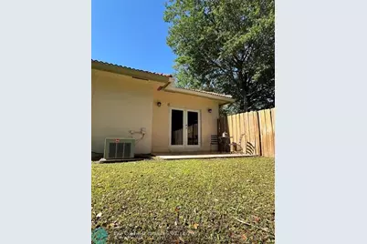 5870 SW 99th Ter, Cooper City, FL 33328 - Photo 19