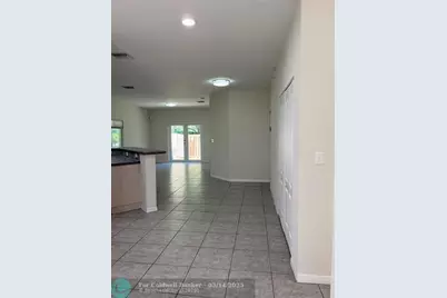 5870 SW 99th Ter, Cooper City, FL 33328 - Photo 7