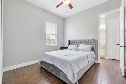 5842 NW Bates Ave, Port Saint Lucie, FL 34986 - Photo 17