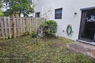 5454 NW 27th St, Margate, FL 33063 - Photo 13