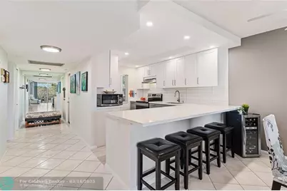 4030 W Palm Aire Dr, Unit #301, Pompano Beach, FL 33069 - Photo 11