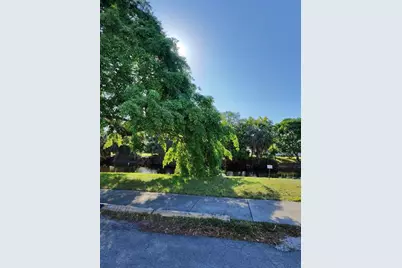 2201 NW 41st Ave, Unit #405, Lauderhill, FL 33313 - Photo 3