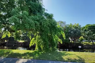 2201 NW 41st Ave, Lauderhill, FL 33313 - Photo 3